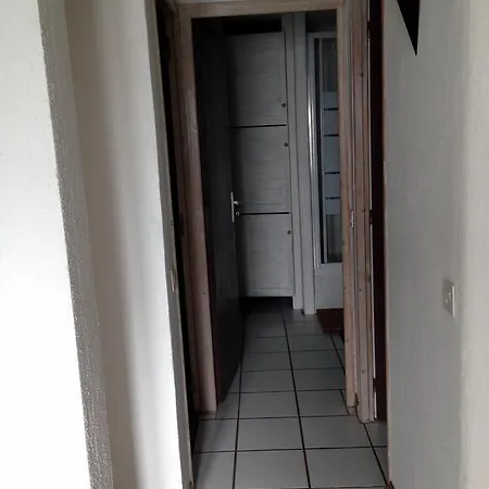 Les Ecureuils Apartment